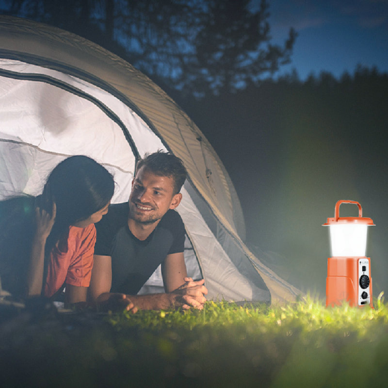 Radio solarny z dynamo, latarn – Outdoor Power Group recenzja i cena