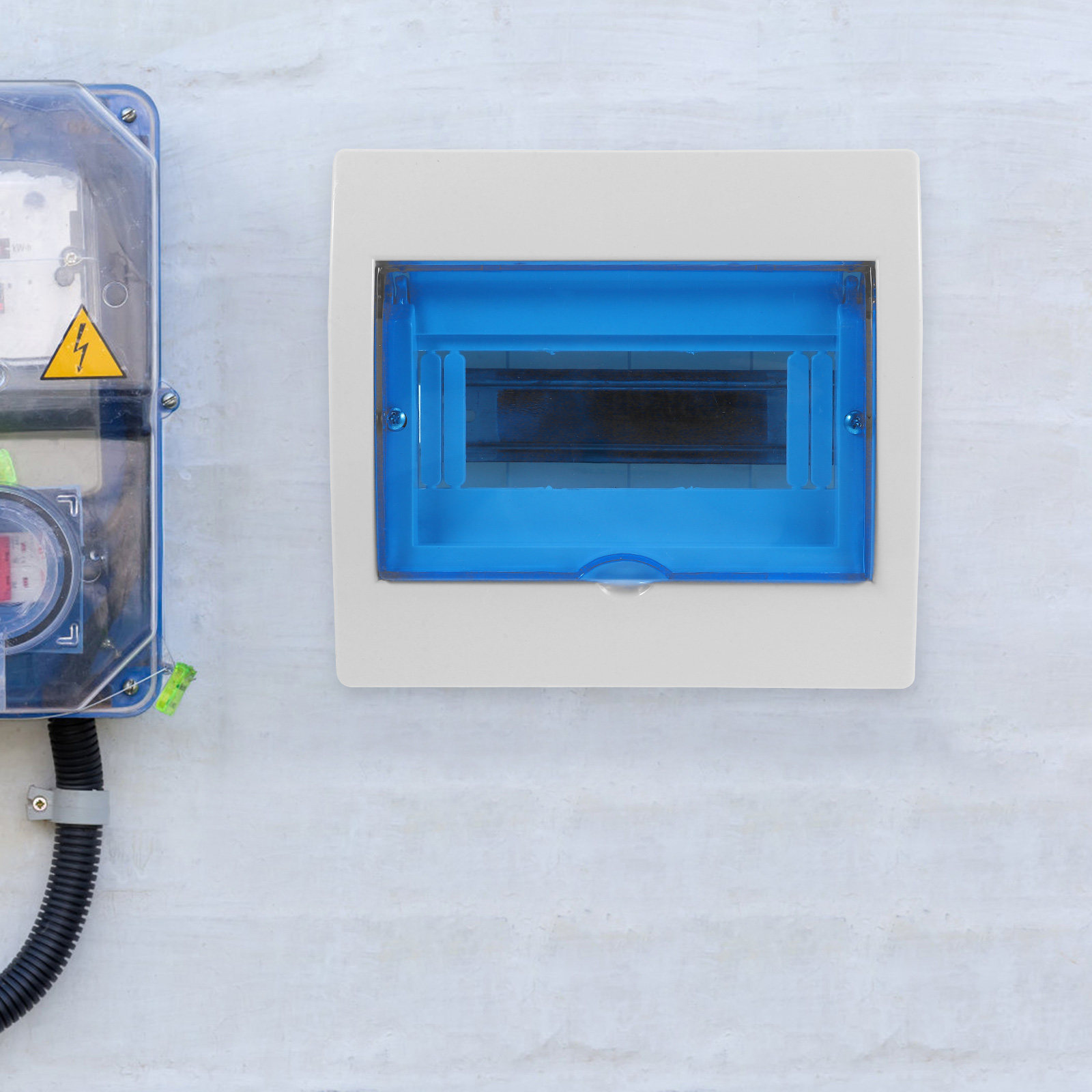 Zewnętrzna skrzynka rozdzielcz – Outdoor Power Box recenzja i cena
